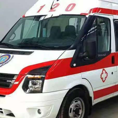 南丰镇非急救护送病人转院租赁救护车的优缺点对比